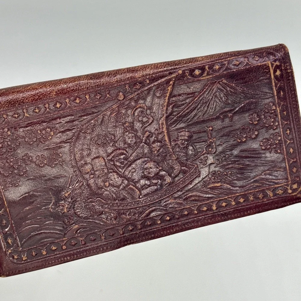 Vintage Leather Wallet With Dragon Sailing 6 Passengers Boat Island Japan MTN‎